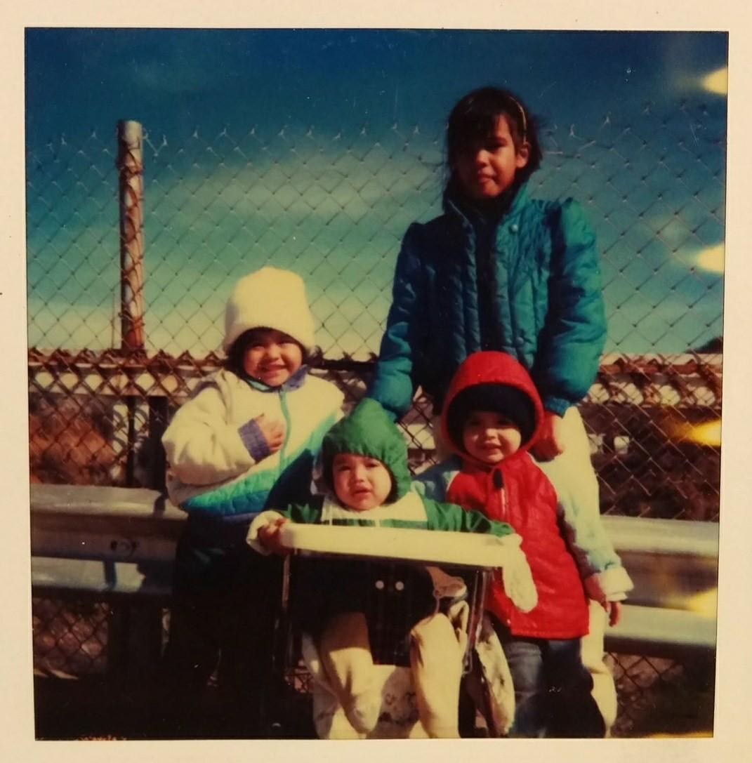 jesse florez with mom and siblings